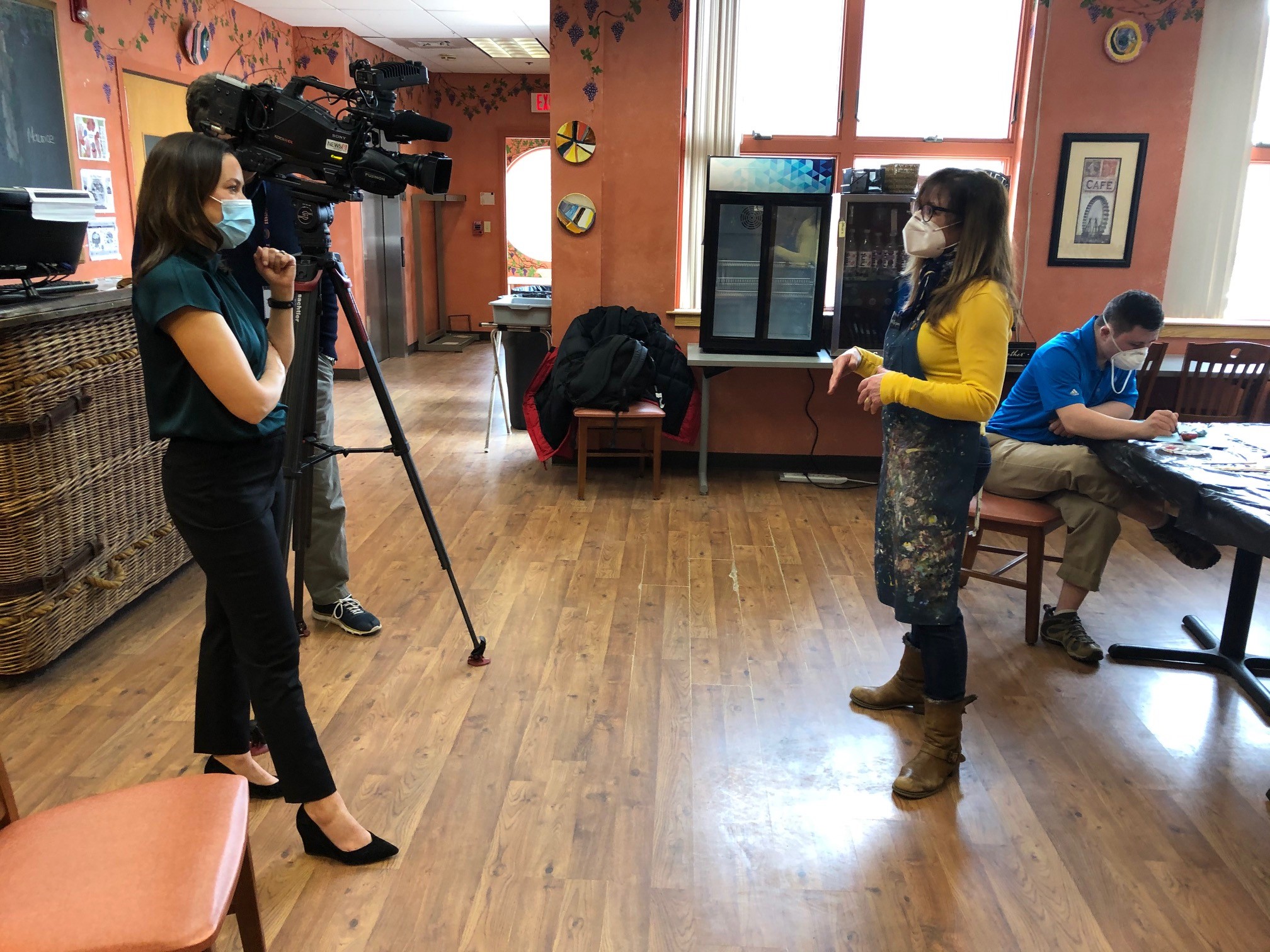 WTNH visit with Sarah and Tina